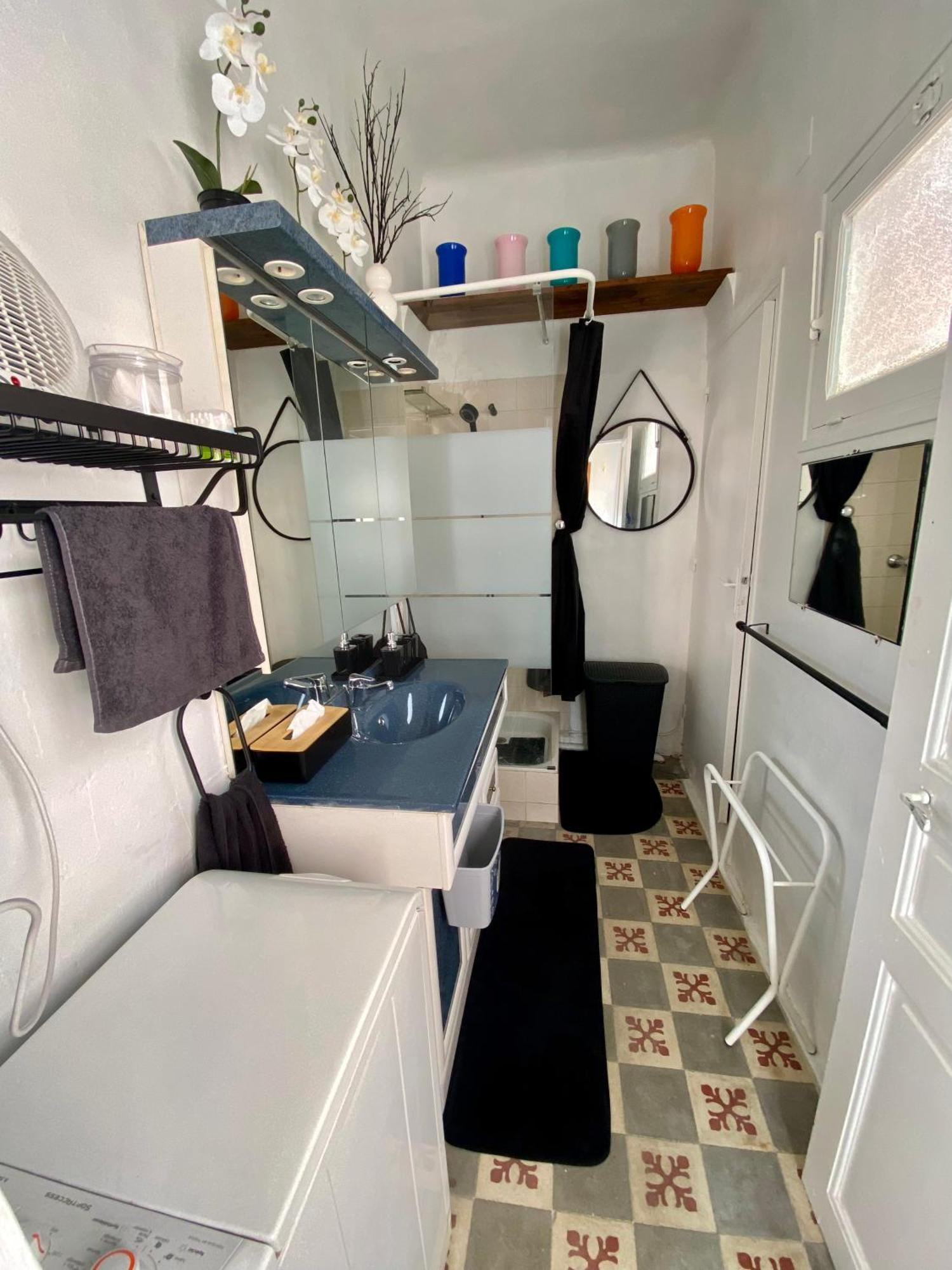 Grand Appartement En Centre Ville Avec Terrasse Perpignan Eksteriør billede